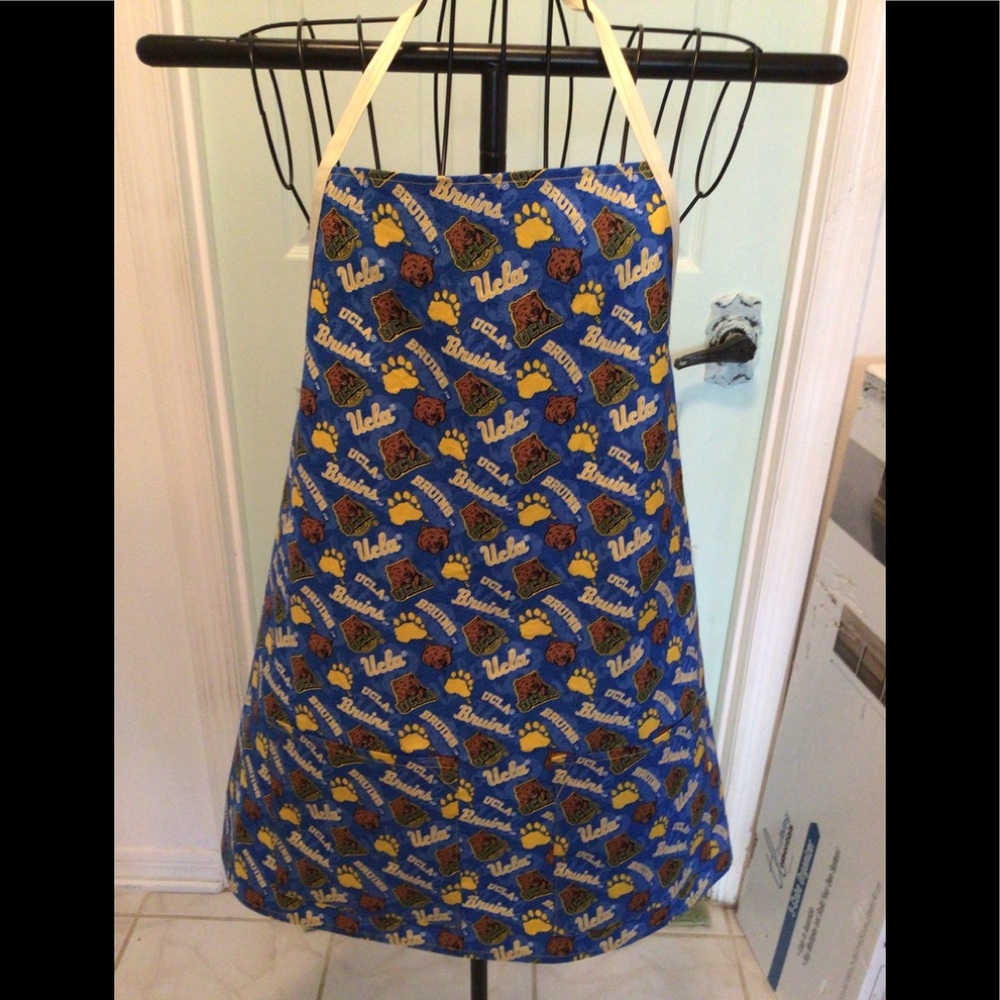 UCLA Bruins all purpose apron